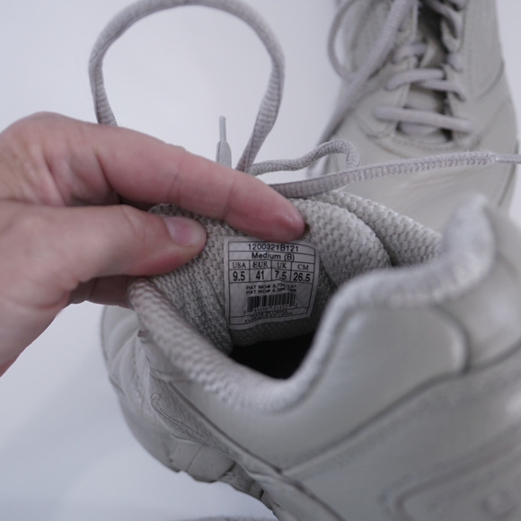 BROOKS RUNNING Addiction Walker Shoe Bone 9.5 - Picture 8 of 8